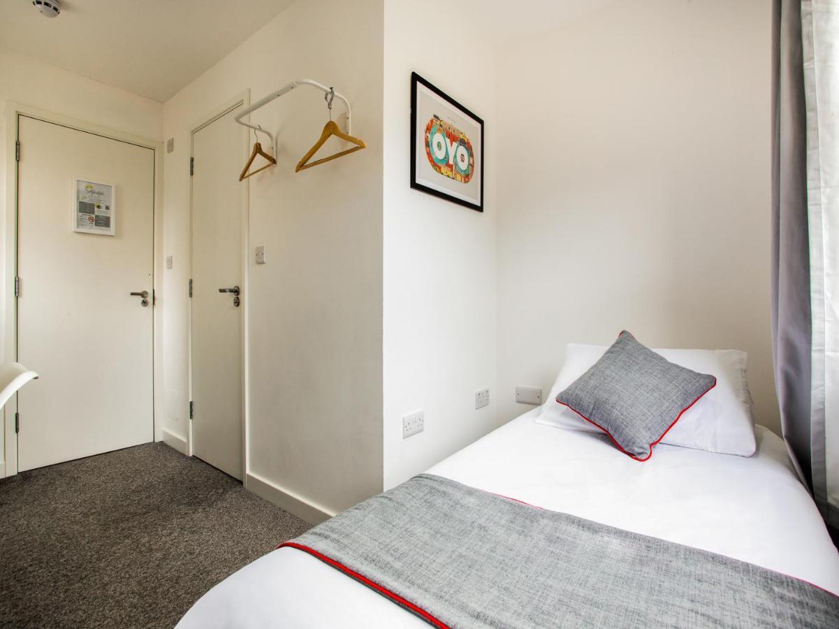 Oyo Mystay Inn London Exterior photo