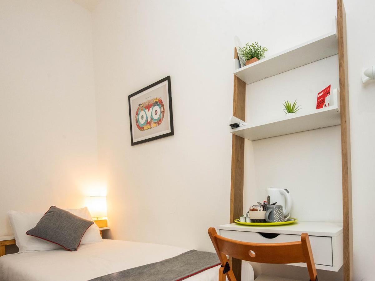 Oyo Mystay Inn London Exterior photo